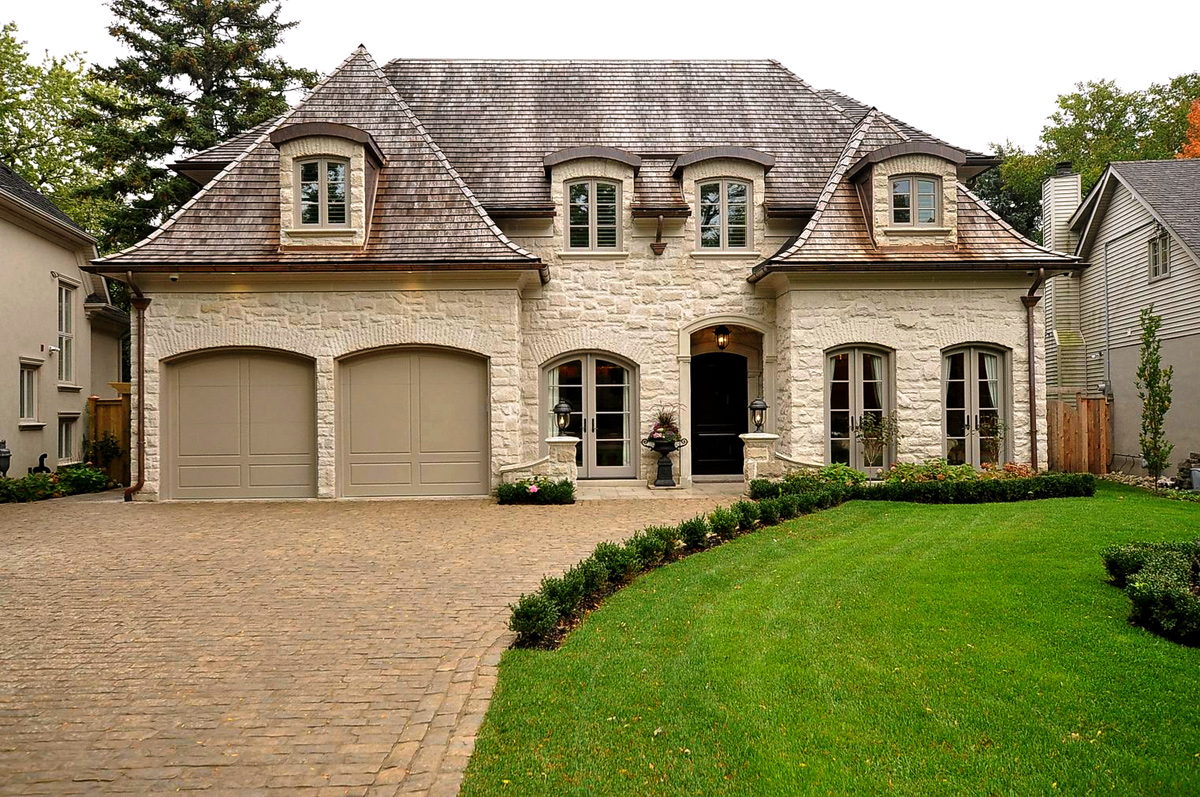 RS Homes: Building with Inspiration… French Chateau Style