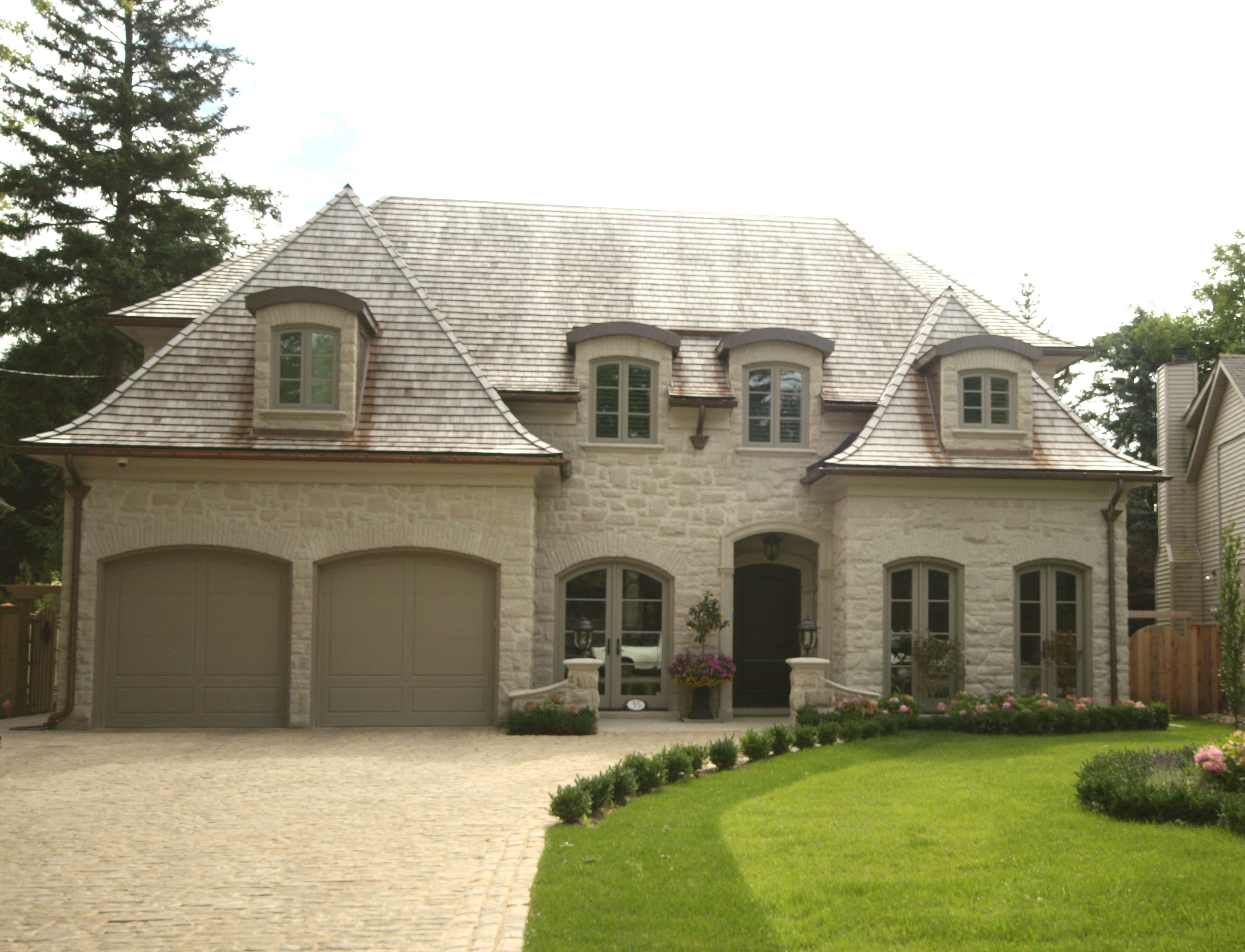 New Custom Home in Etobicoke