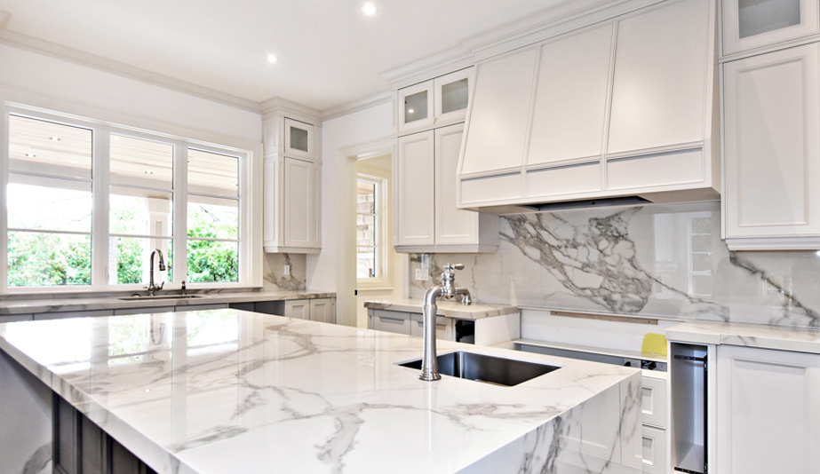Modern kitchen design by David Small