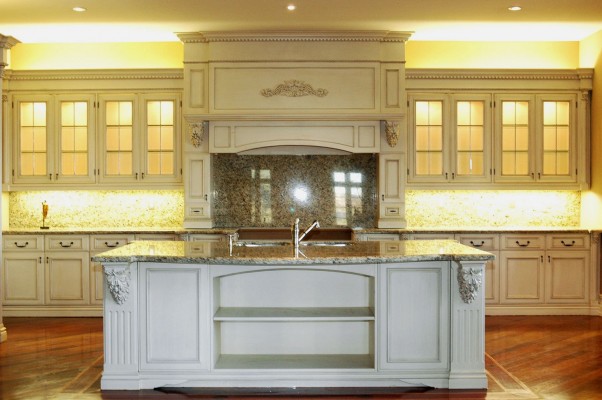 luxury home builders toronto